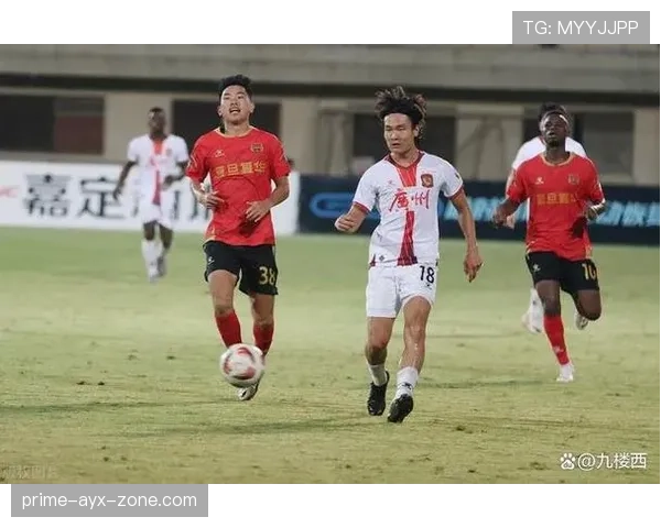 广州队激活足校青训力量,青年才俊竞争中甲首发名额 广州队激活足校青训力量,青年才俊竞争中甲首发名额